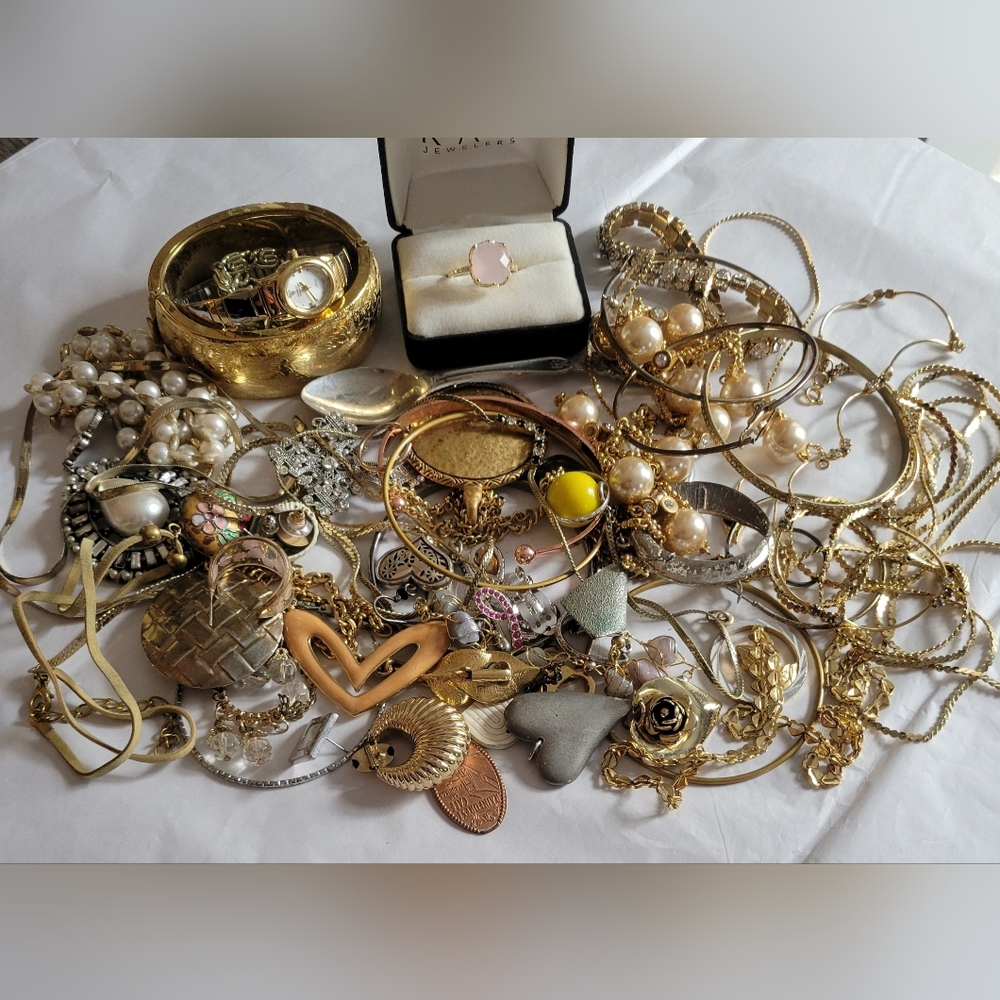 Small Flat Rate Box Of Jewelry #4